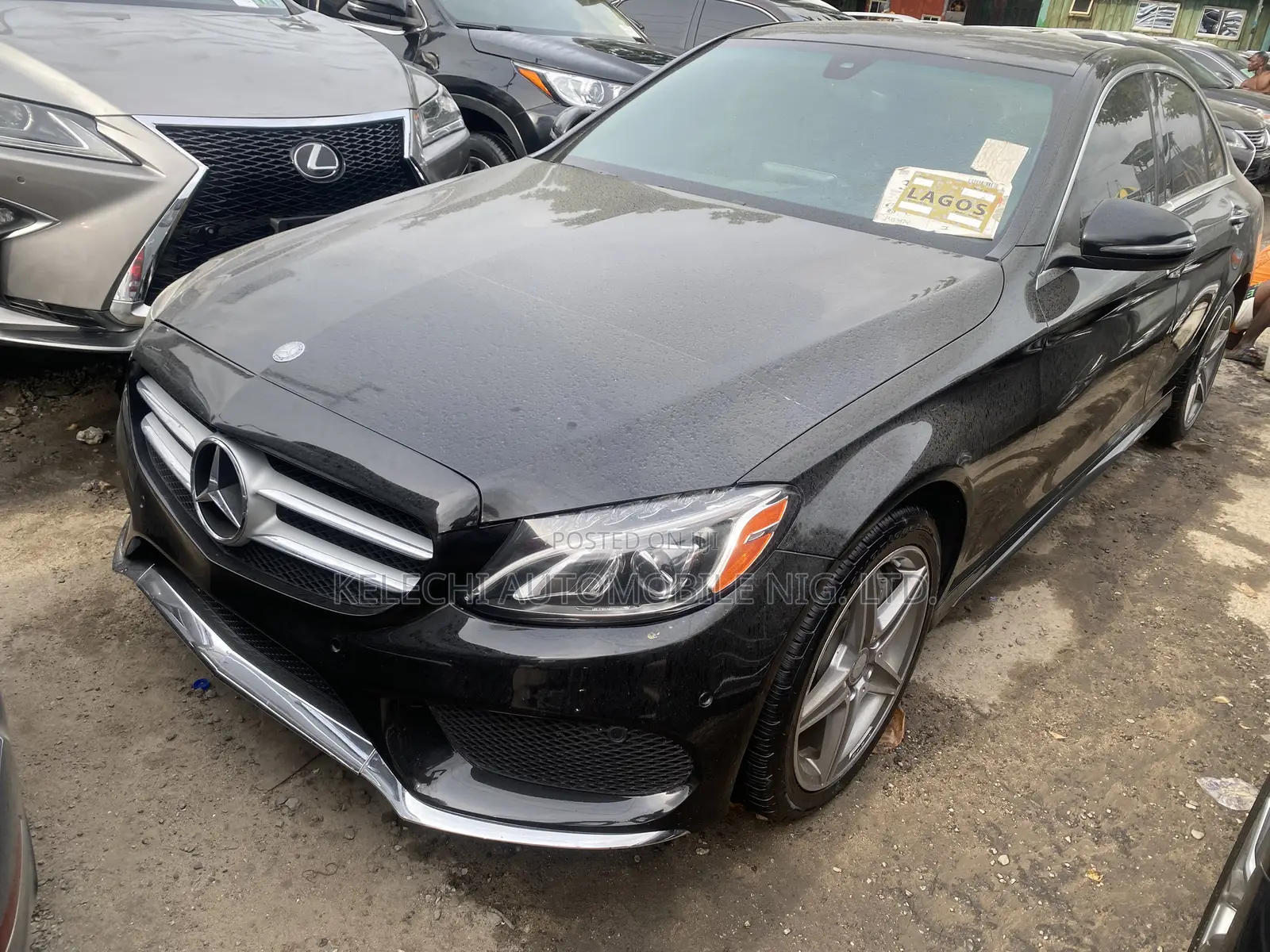 Mercedes-Benz C300 2016 Black