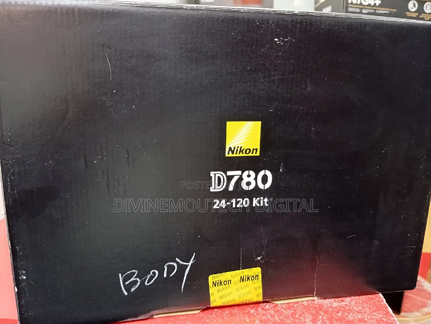 Nikon D780 With 24.5mp Body Only for Sale in Alaba Market