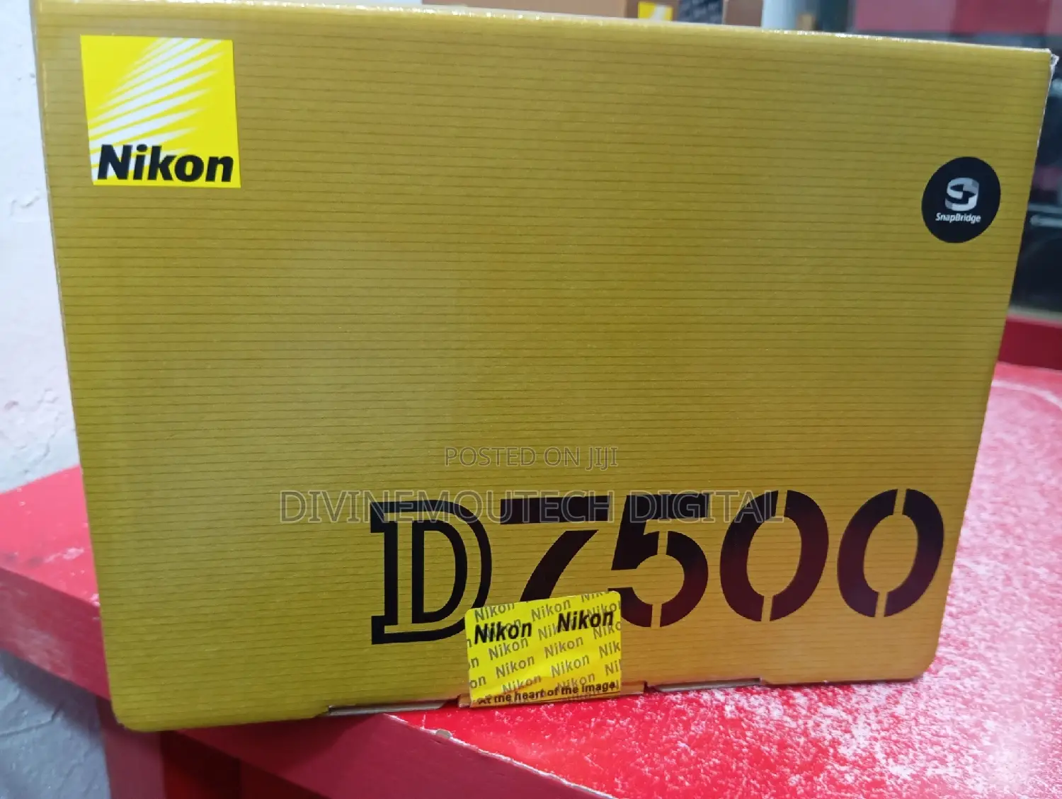 Nikon D7500 With 18-140mm Lens Brand New for Sale in Alaba