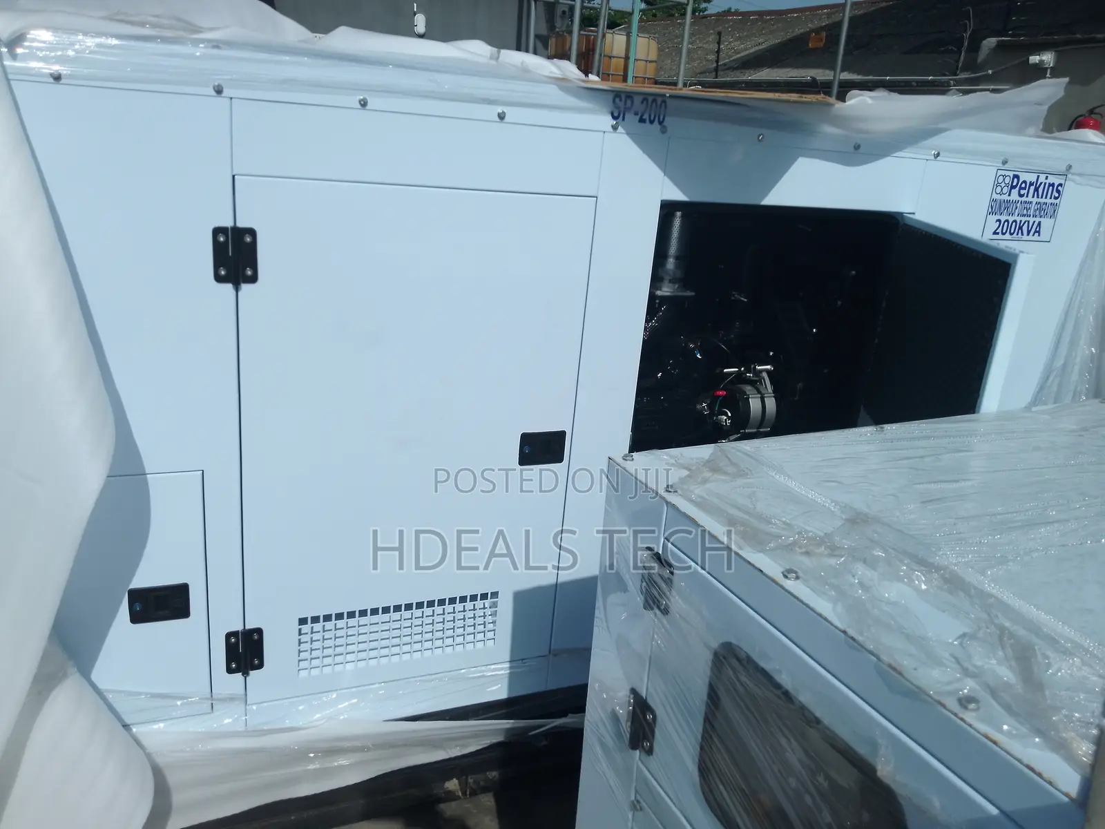 Industrial Perkins 200kva DIESEL Generator.