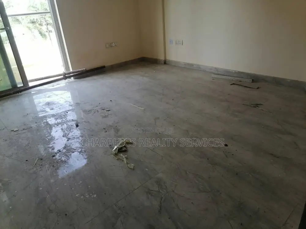 20bdrm Block of Flats in Ikoyi for rent