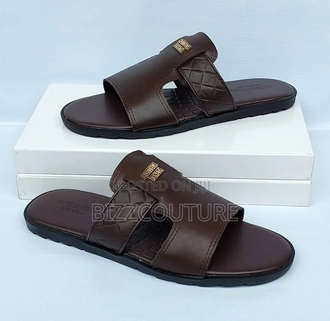 Original Men's Palm Slippers Available in Store