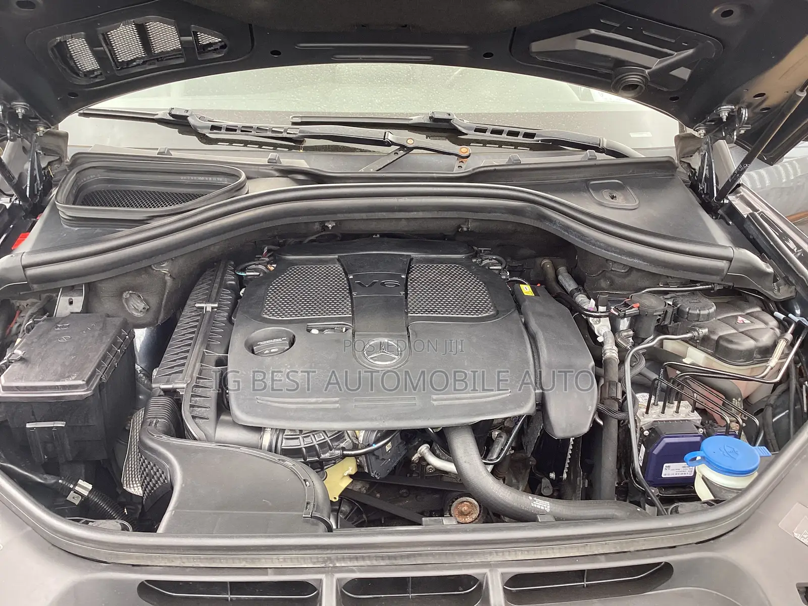 Mercedes-Benz GLE-Class 2016 Beige