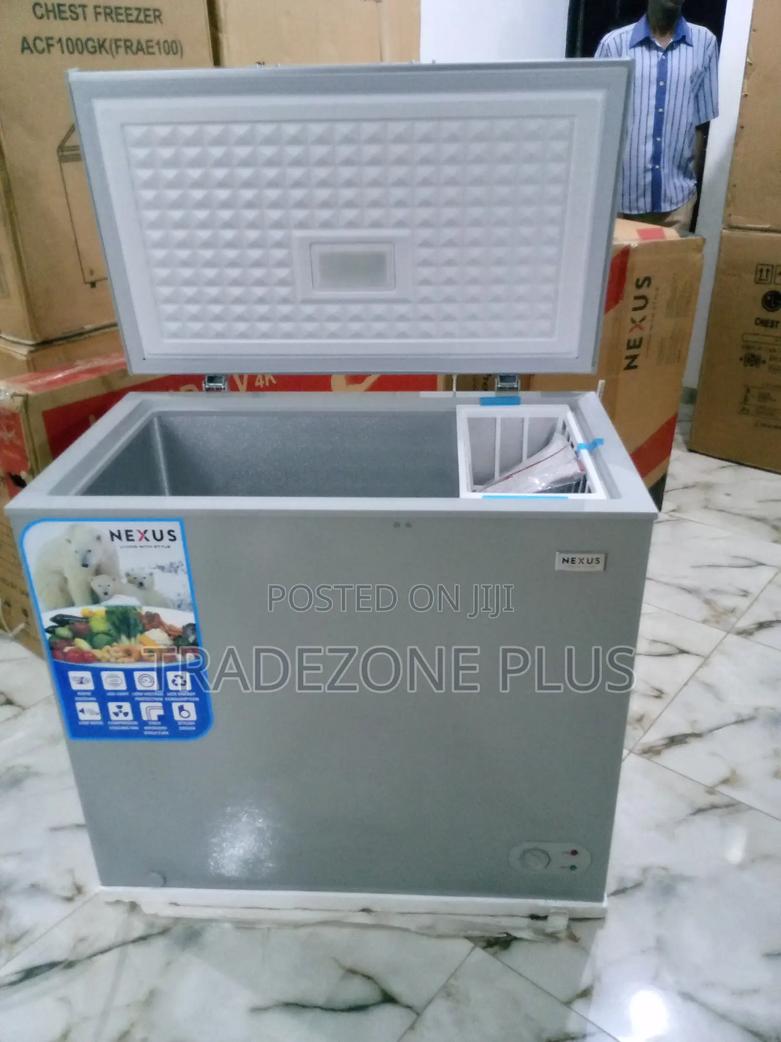 New in Nx-265g Nexus Chest Freezer With Basket