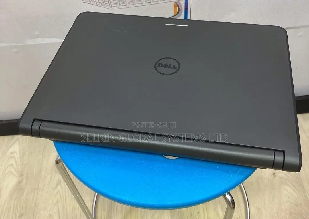 Laptop Dell Latitude 13 3340 4GB Intel Core i5 SSD 256GB