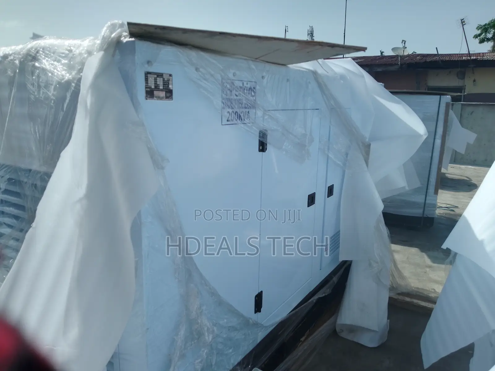 Suitable Perkins 200kva DIESEL Generator.