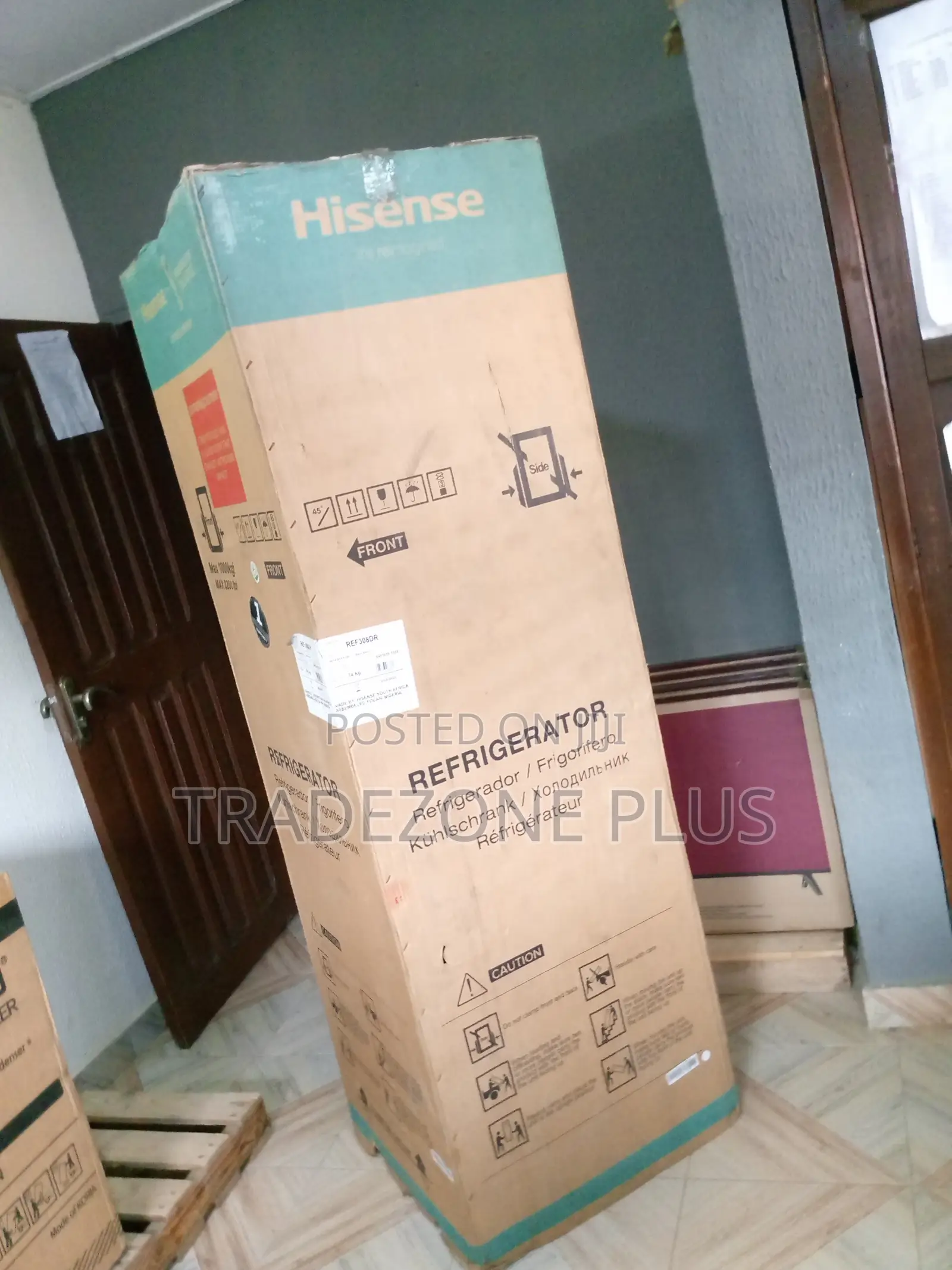 Brand New Ref308re Hisense Bottom Freezer Refrigerator