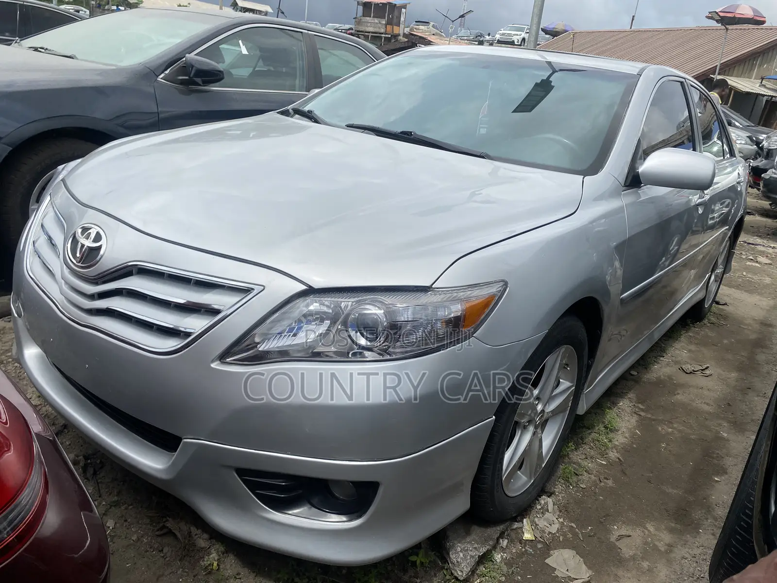 Toyota Camry 2011 Silver