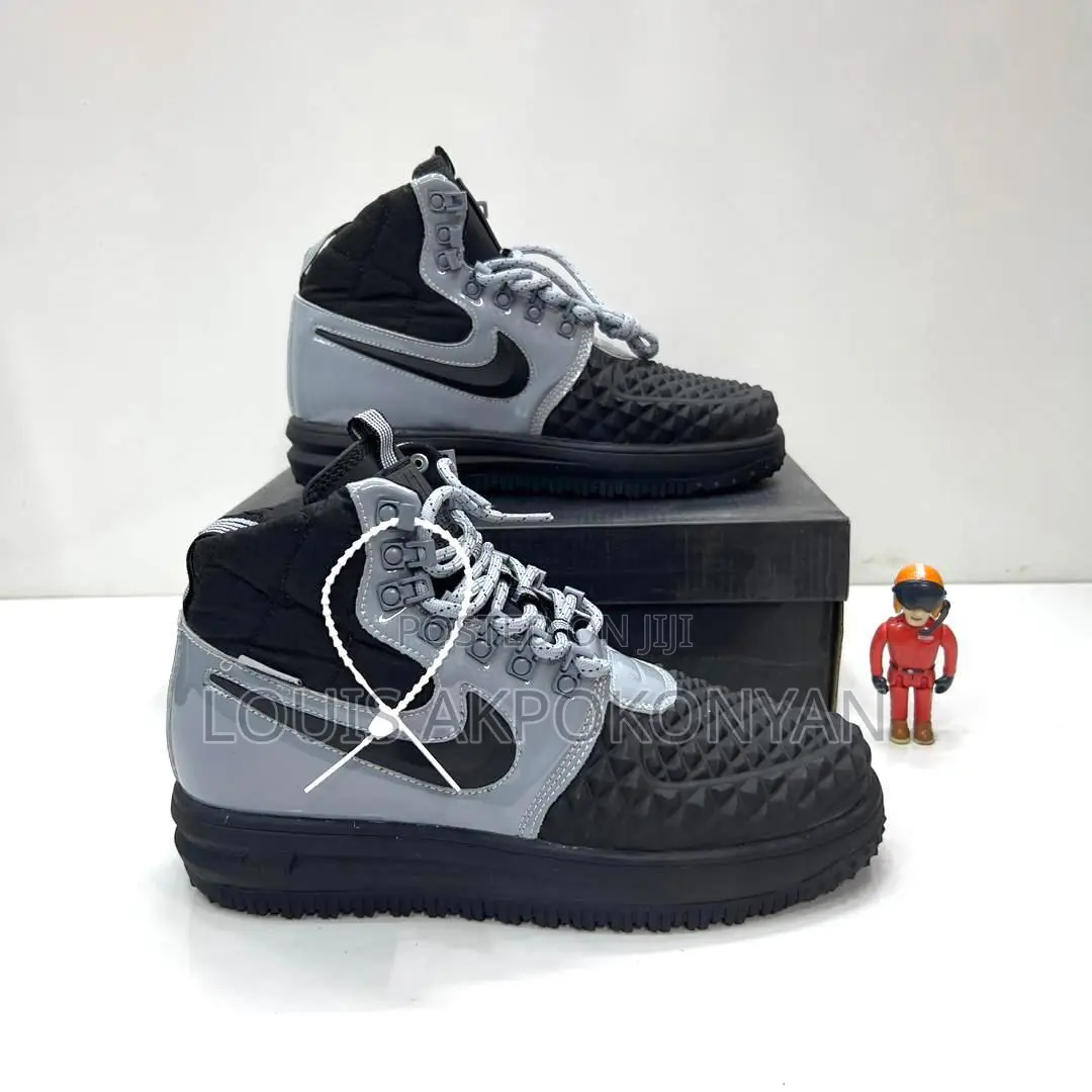 Nike Duck Boots Sneakers