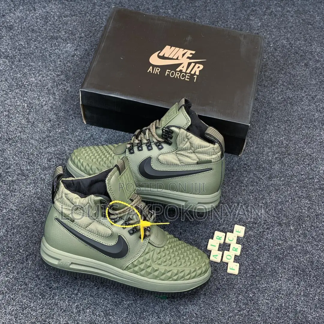 Nike Duck Boots Sneakers