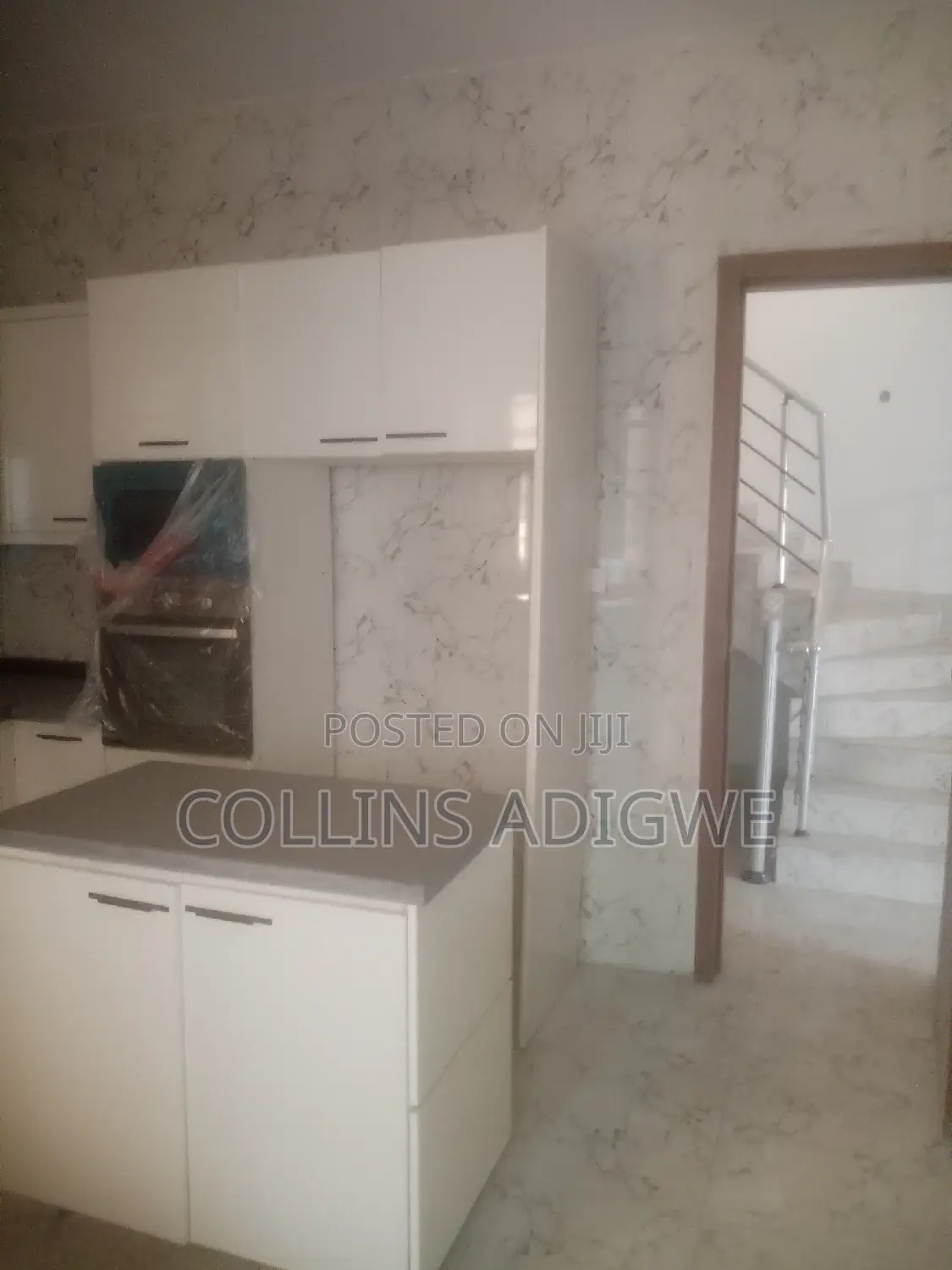 4bdrm Duplex in Secured Estate In for sale