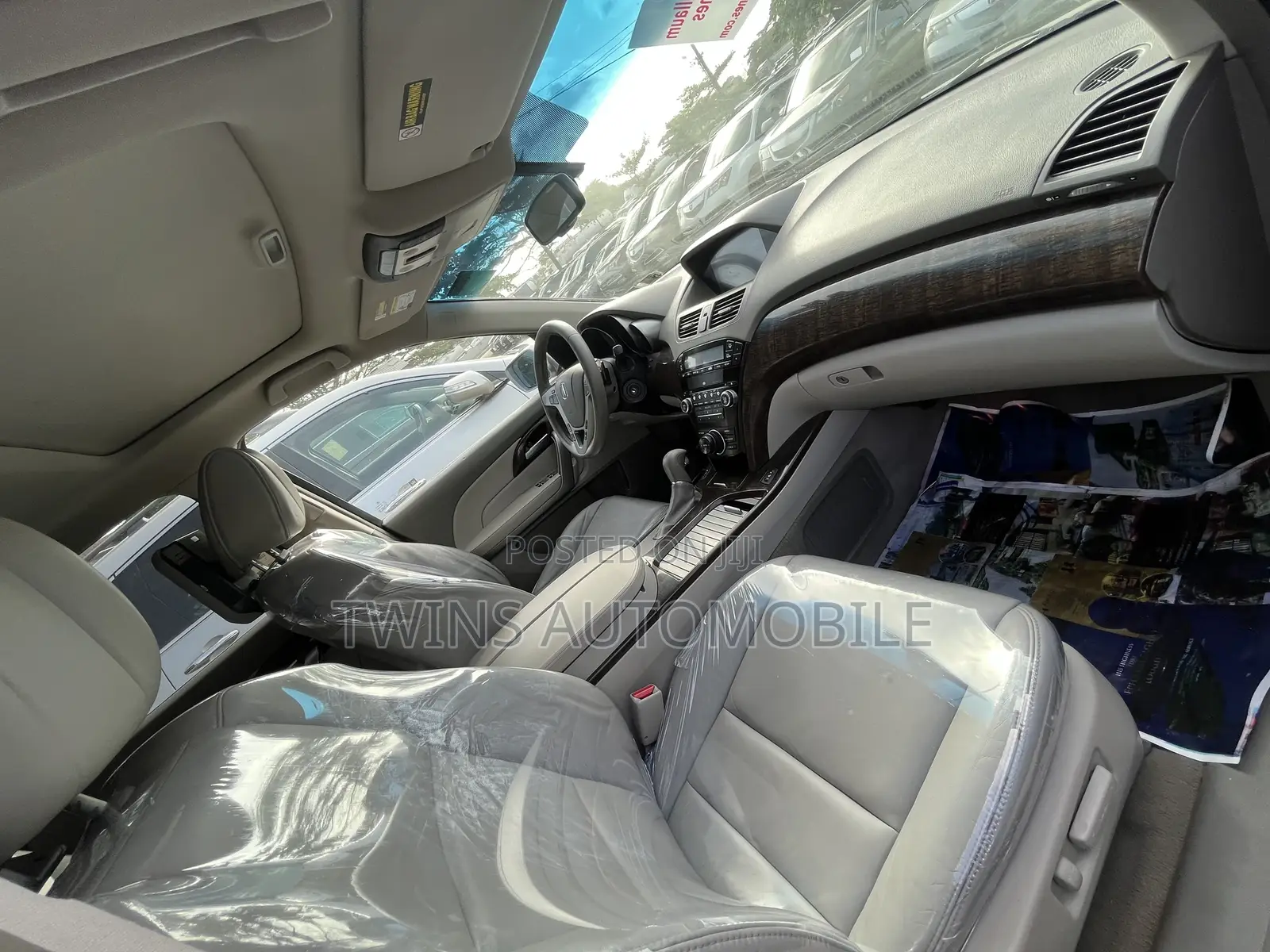 Acura MDX SUV 4dr AWD (3.7L 6cyl 6A) 2013 Silver