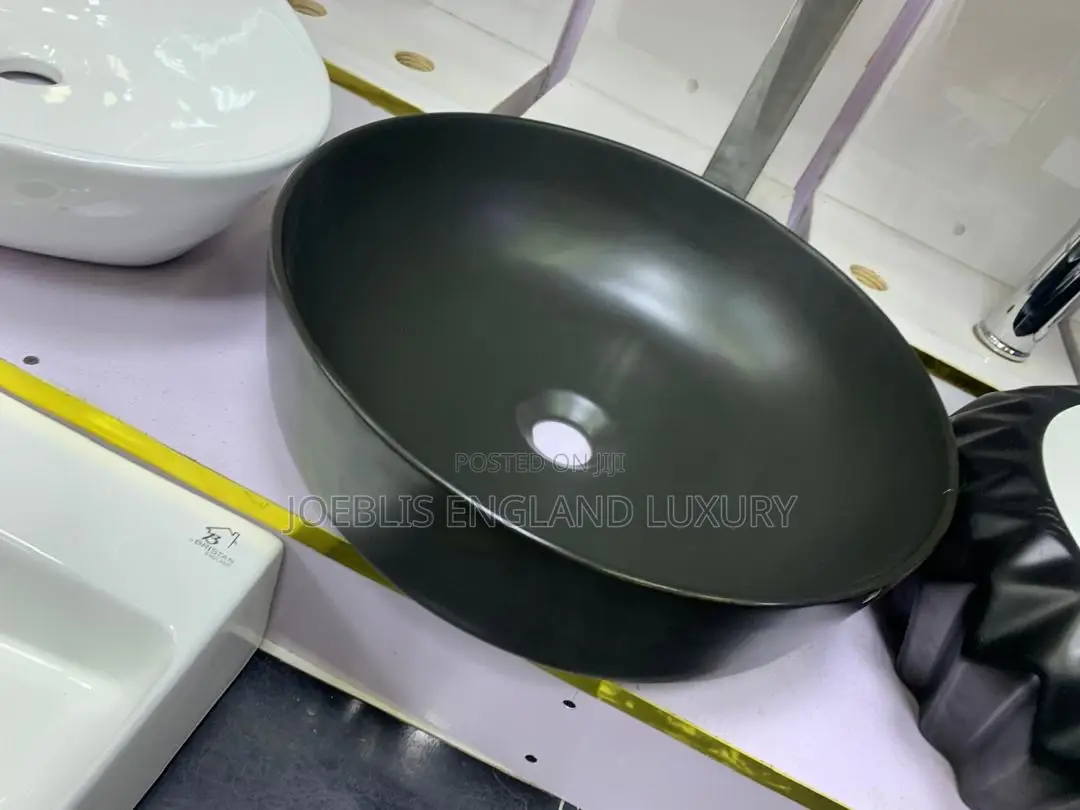 Plain Black Wash Hand Basin