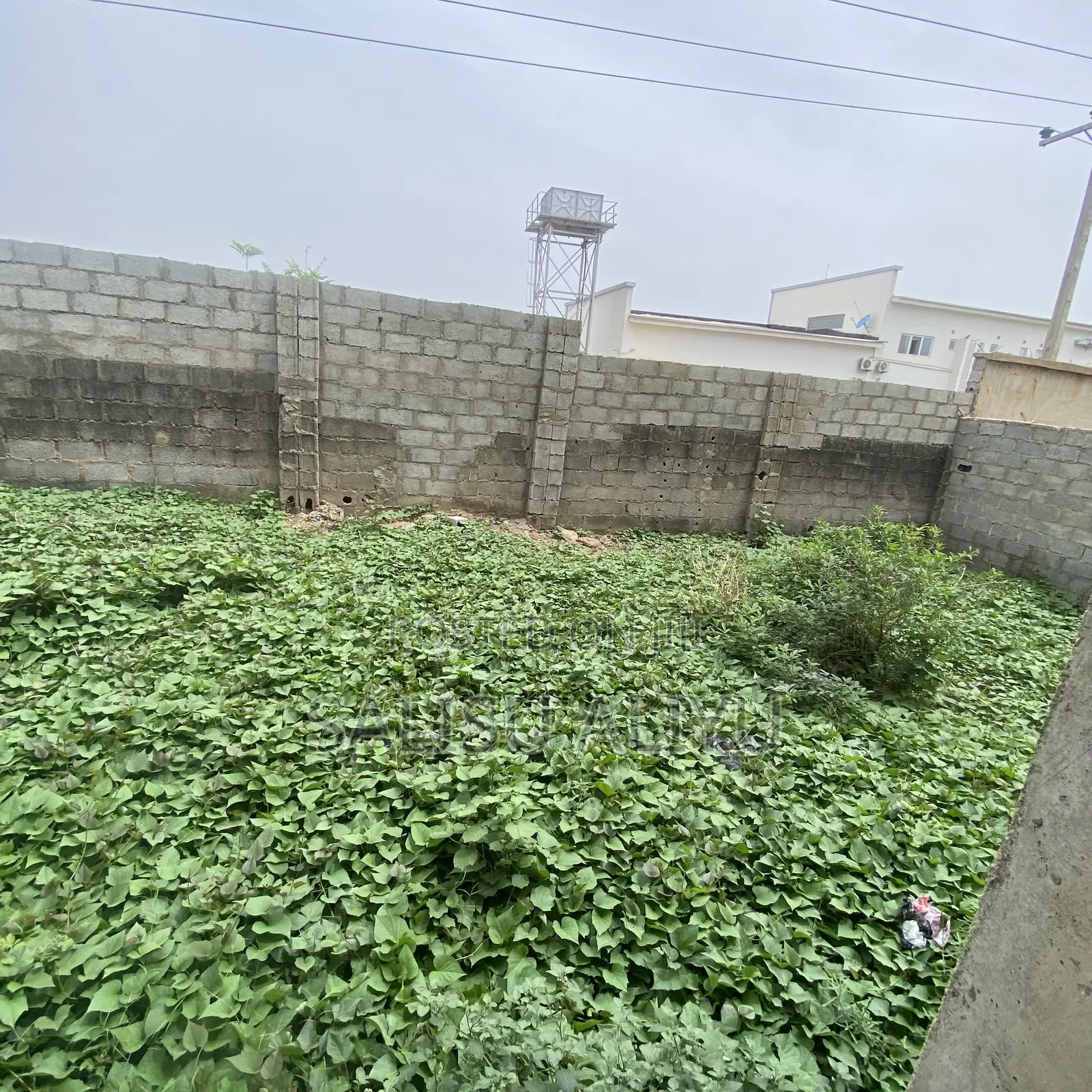 7bdrm Duplex in Dawaki for sale