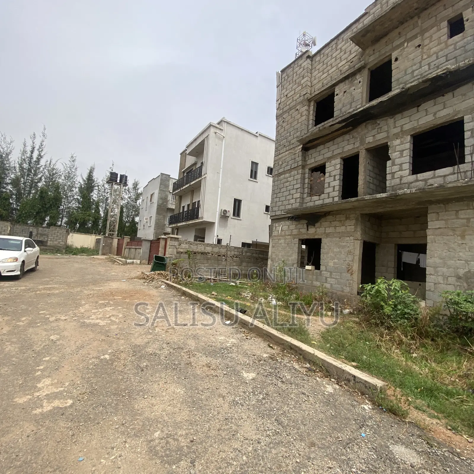 7bdrm Duplex in Dawaki for sale
