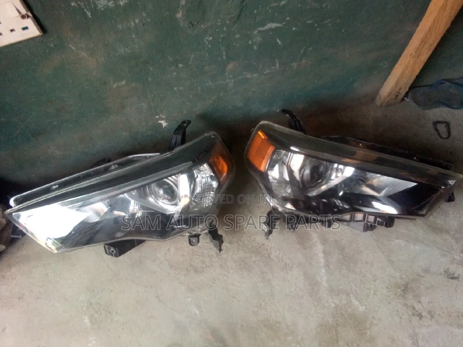 Toyota 4runner Headlamp 2015 Model