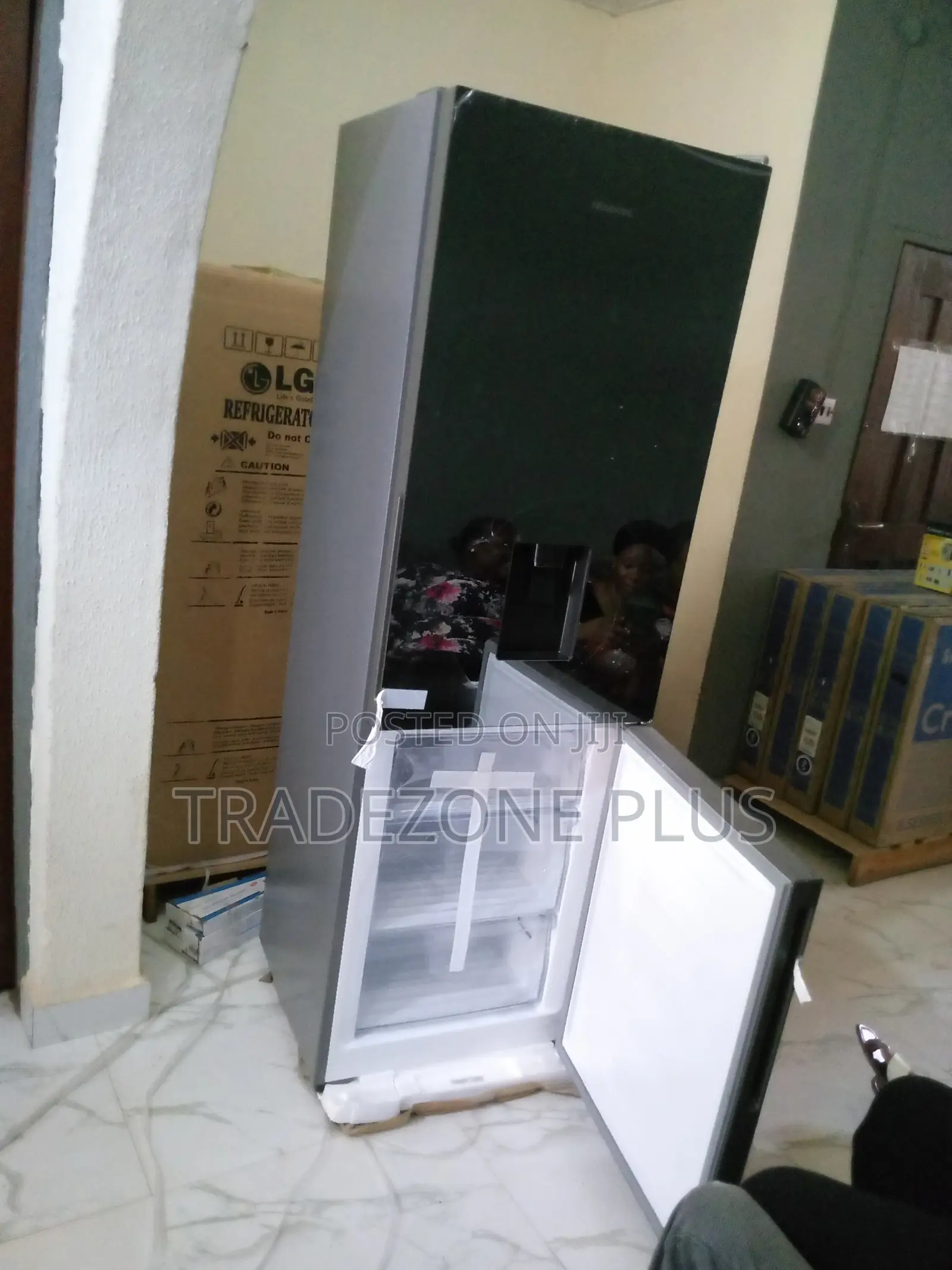 Eco-Friendly Ref308dr Bottom Freezer Refrigerator