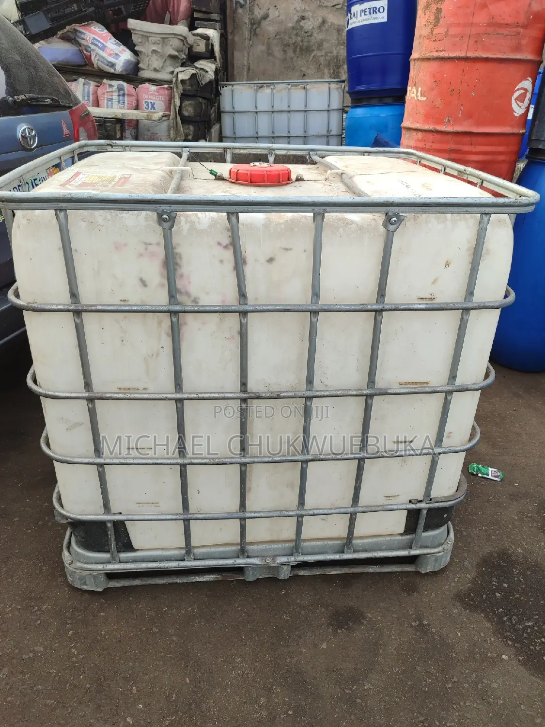 1000 Litres White Tank