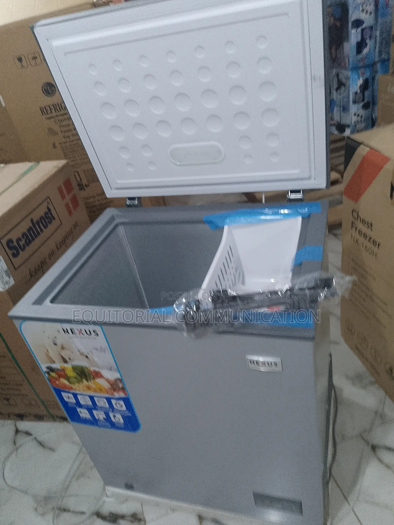 Nexus 200 Litres Chest Freezer |( Nx 265g Silver)