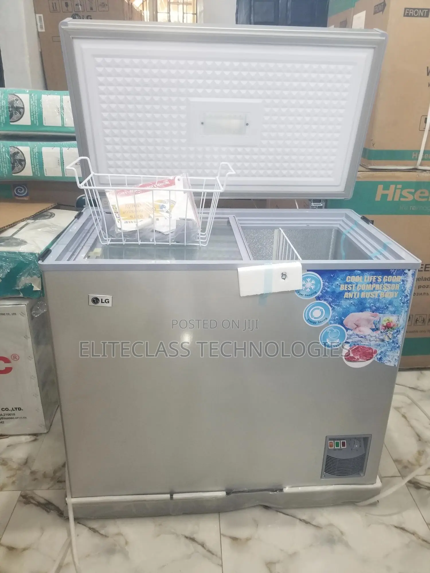 Fast Freezing CLG320 Chest Freezer 300l.