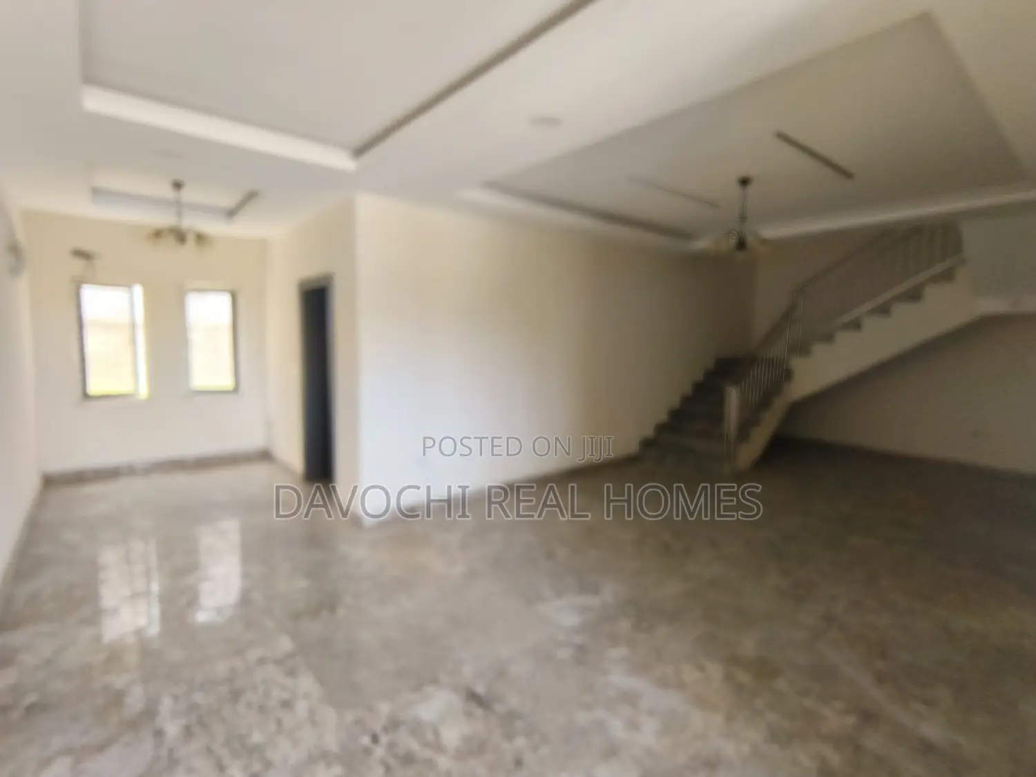 4bdrm Duplex in Chevron, Lekki for rent