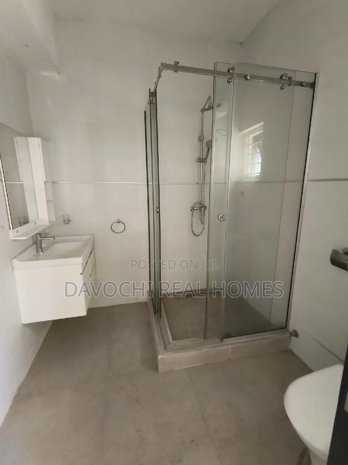 4bdrm Duplex in Chevron, Lekki for rent