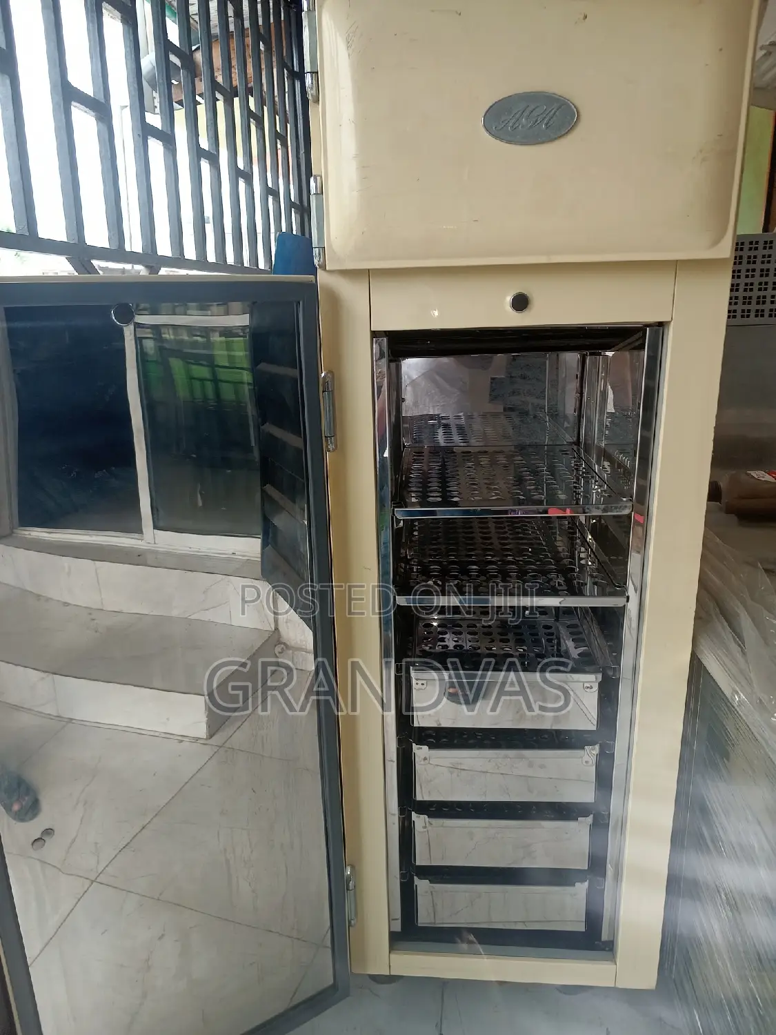 Industrial Freezer- Upright