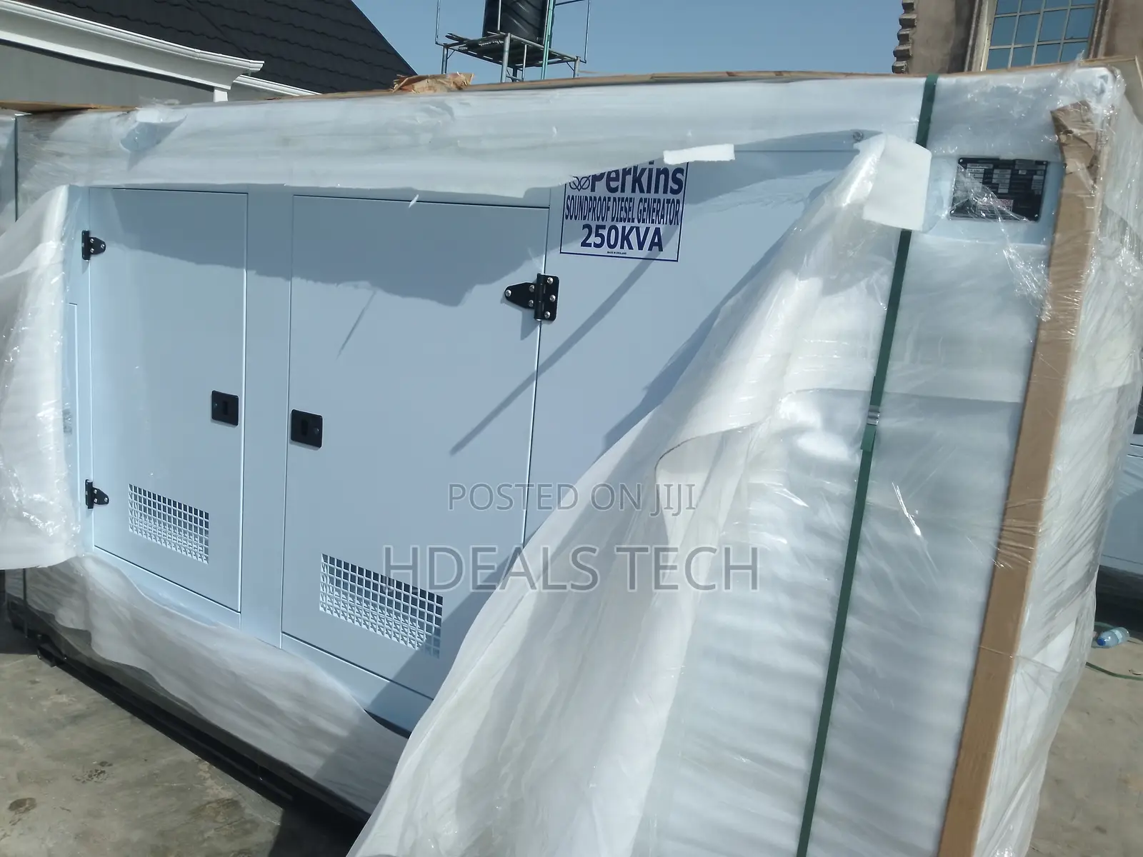 Perkins Silent Diesel Generator 250 Kva.