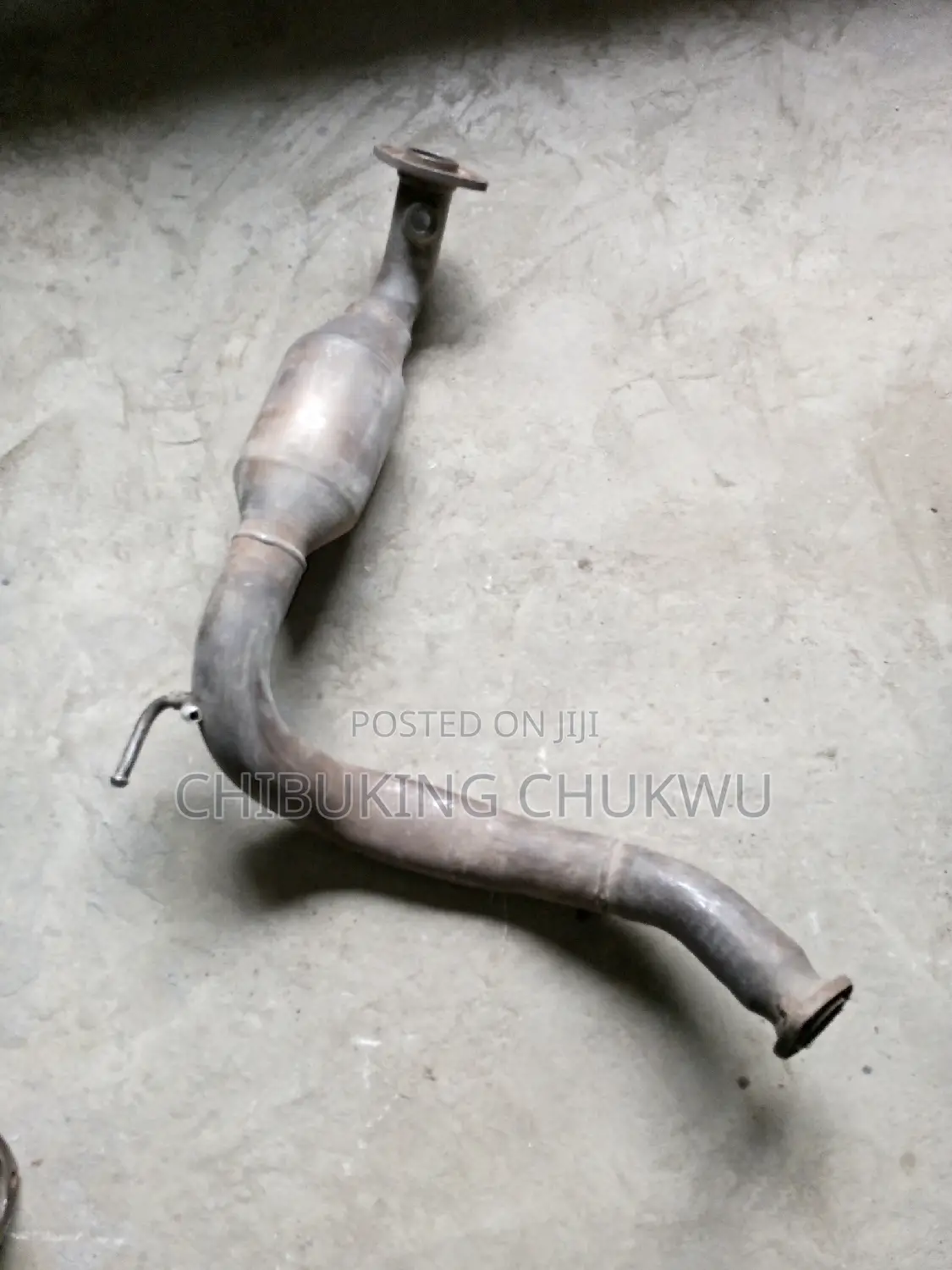 Toyota 4runner 05-06 Complete Catalytic Exhaust Pots.