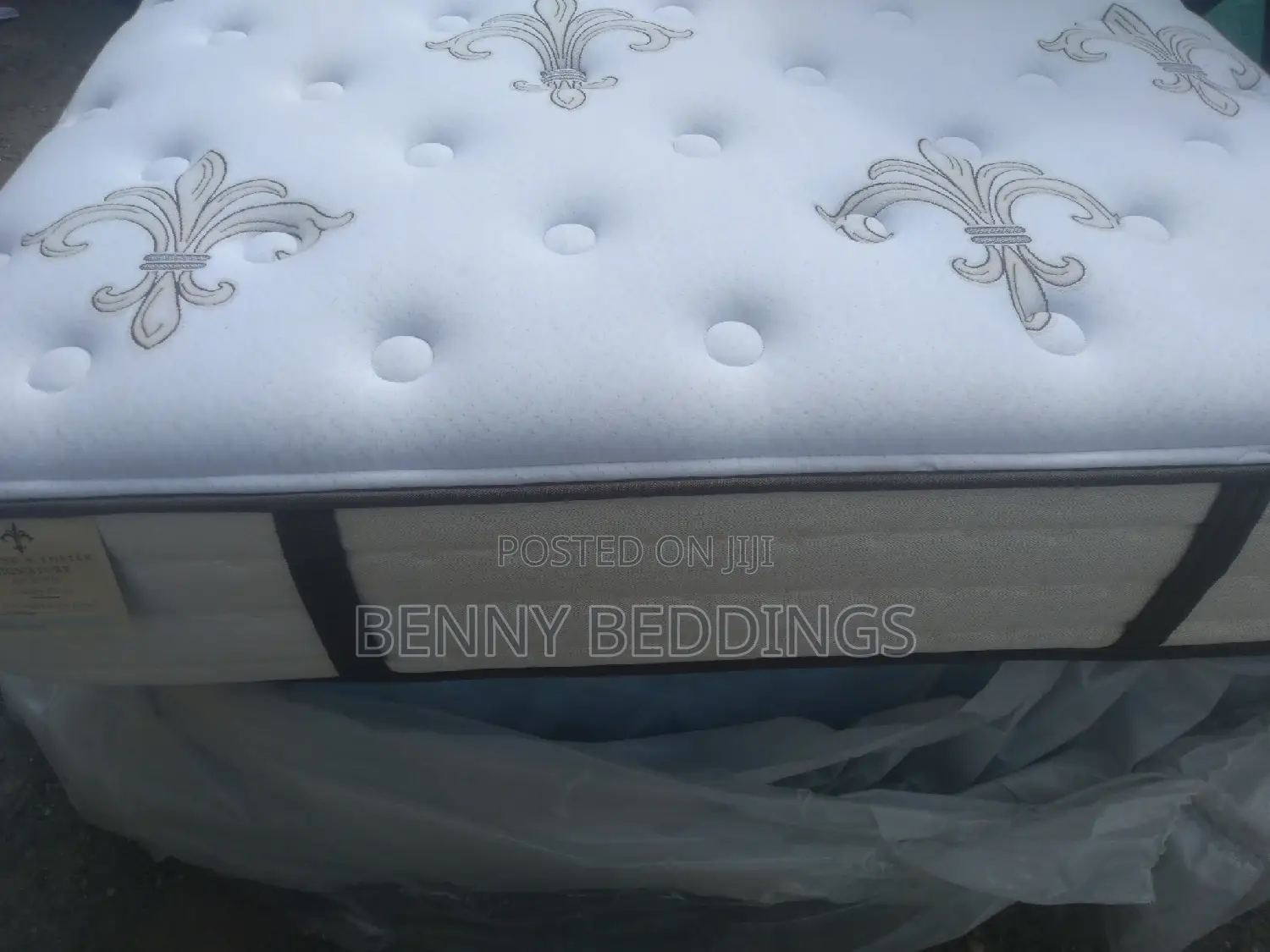Order for Your 5x6 Canadian Hybrid 12inches Mattress