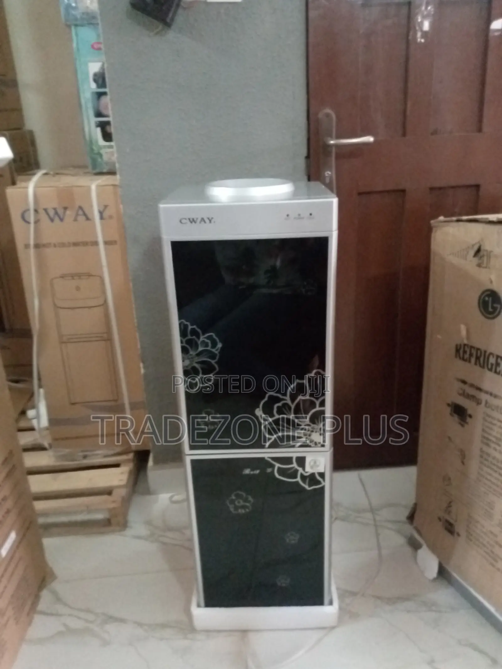 Durable 2 Faucet Water Dispenser With Refrigerator