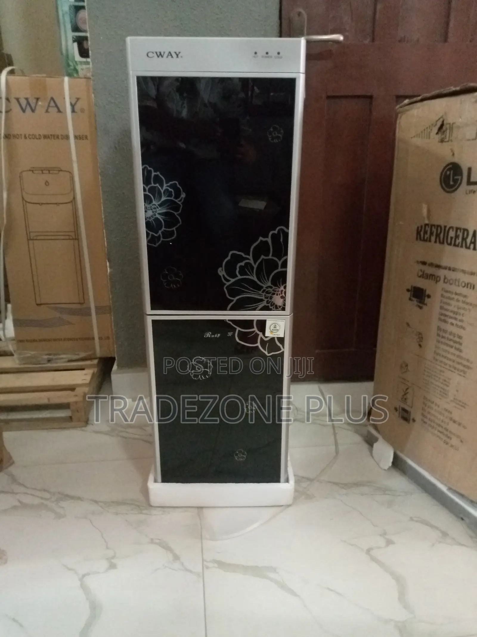 Brand New Cway Water Dispenser With Refrigeration