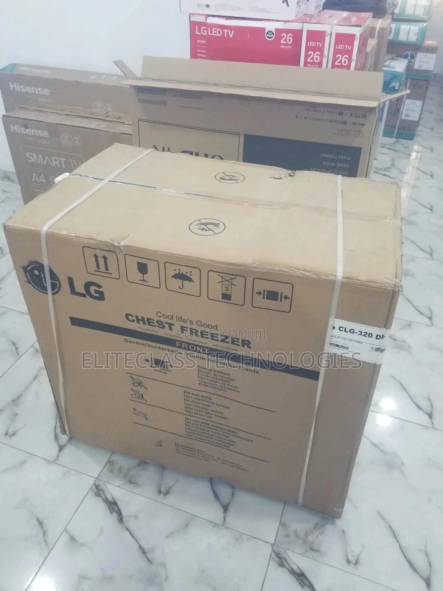 Fast Selling CLG 320 Chest Freezer - 300L.