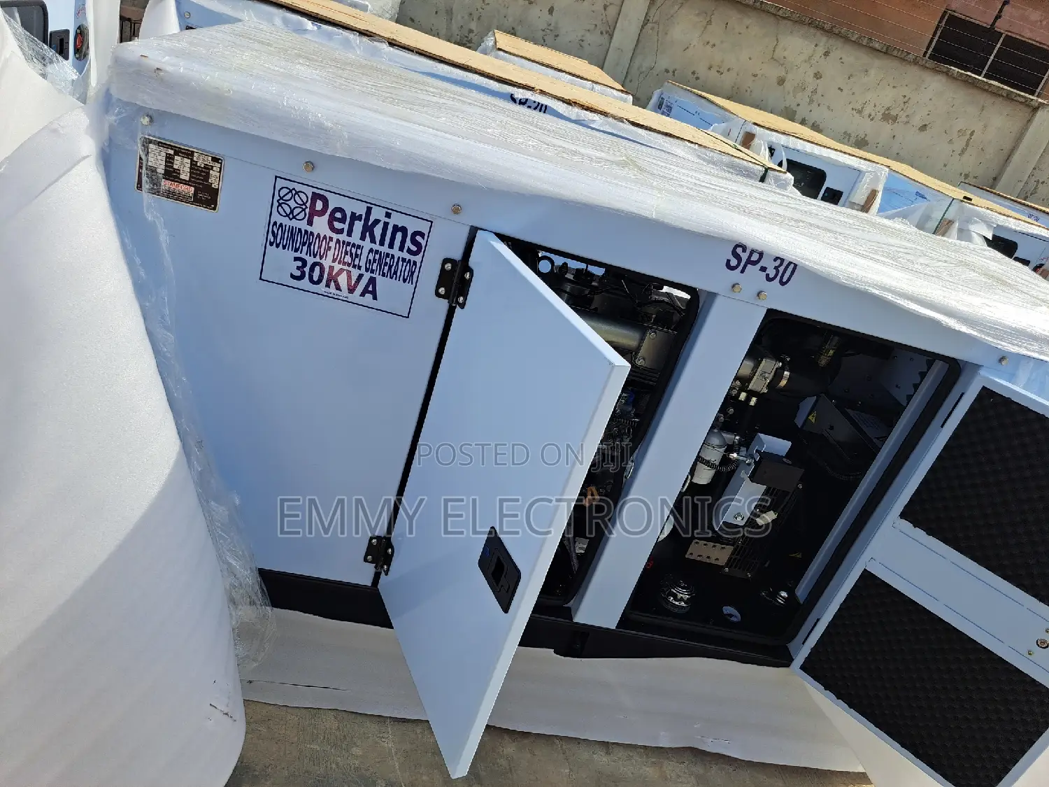 30kva Perkins Diesel Soundproof Generator Model Sp30kva