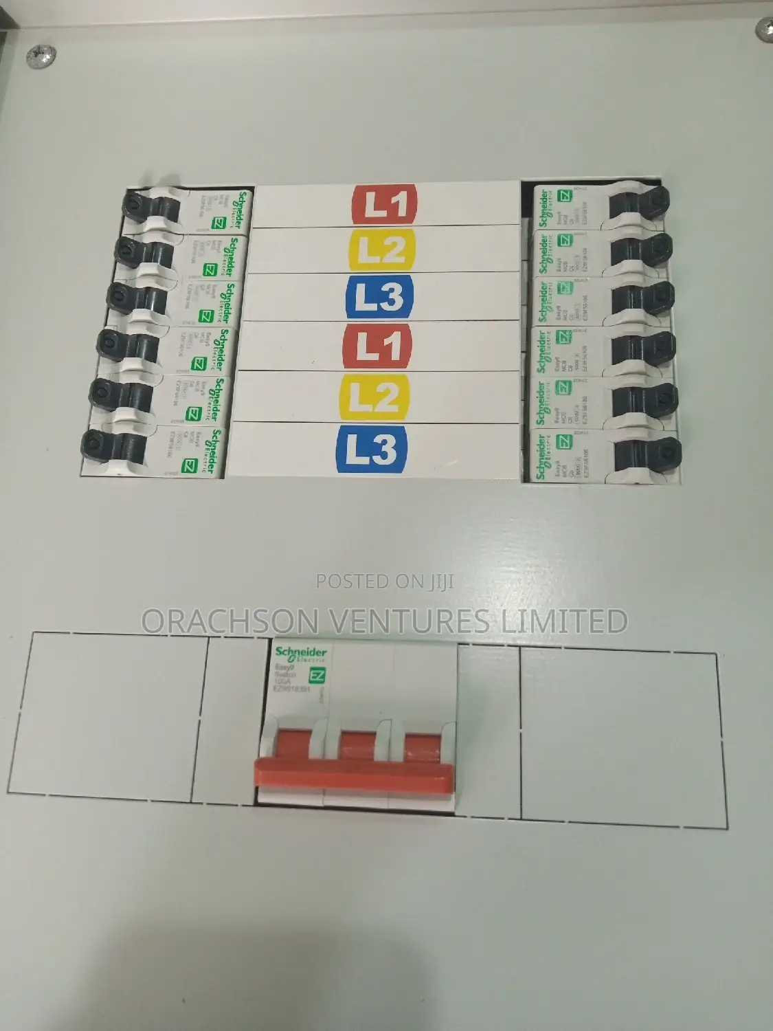 Eazy9 Distribution Board D4 Schneider Electric