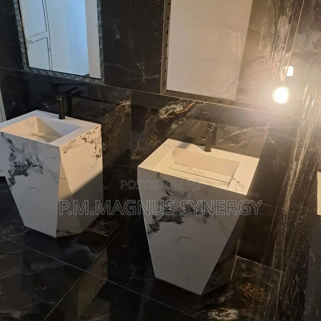 England Standard Marble Standing Basin.