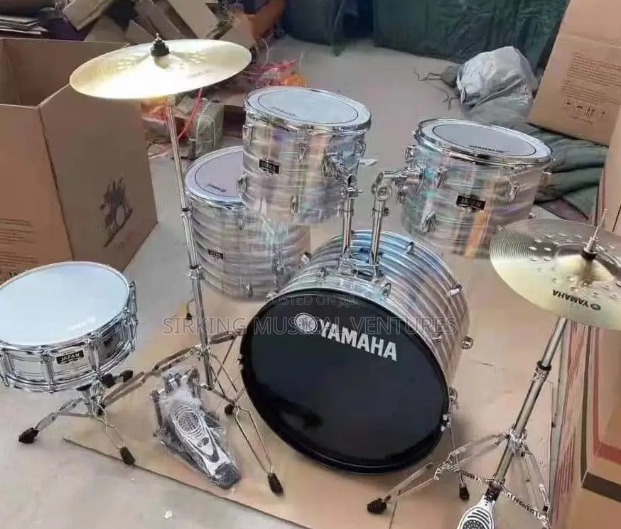 Complete Yamaha 5pcs Drum With Thick Cymbals And Hi-hat