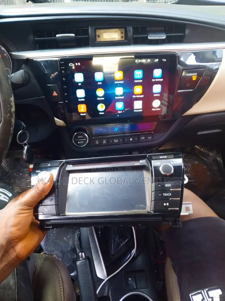 Toyota Corolla 2014 Android