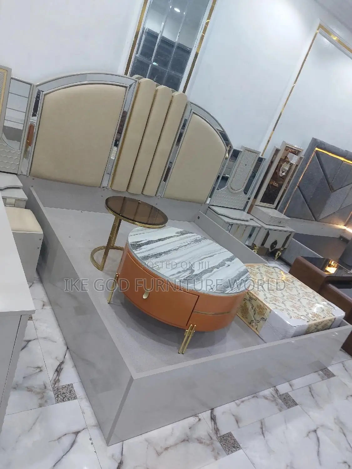 6by7 Imported Turkish Family Bed With Dressing Mirror