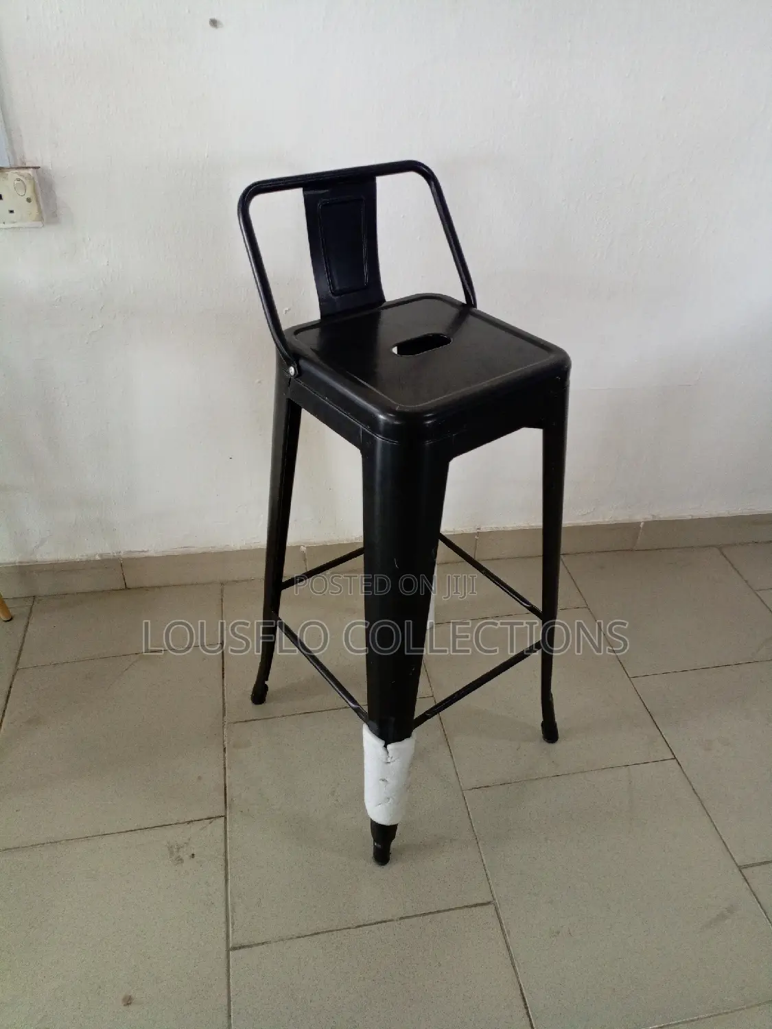 Aluminum Bar Chair and Table