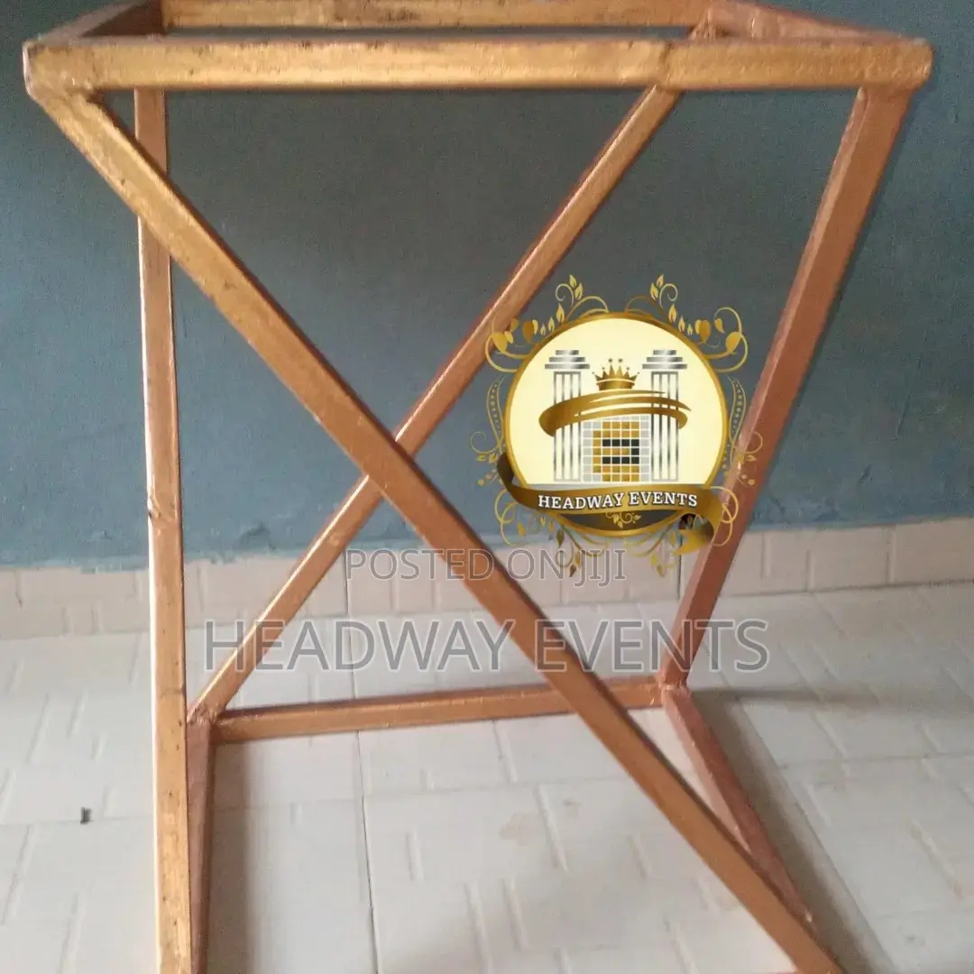 Cake Stand Is Available for Rent
