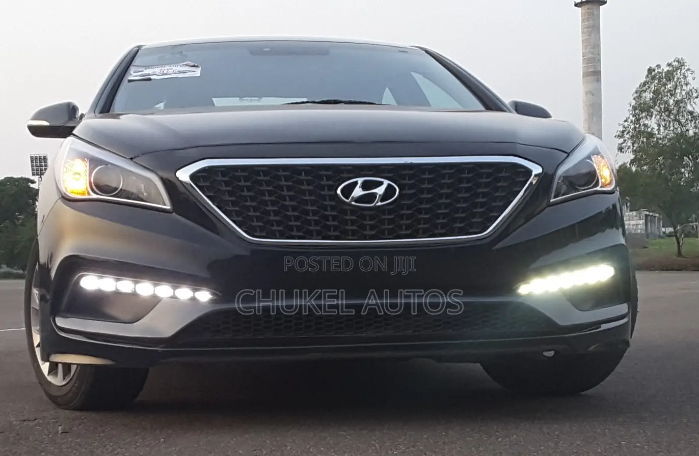 Hyundai Sonata Sport 4dr Sedan (2.4L 4cyl 6A) 2015 Black