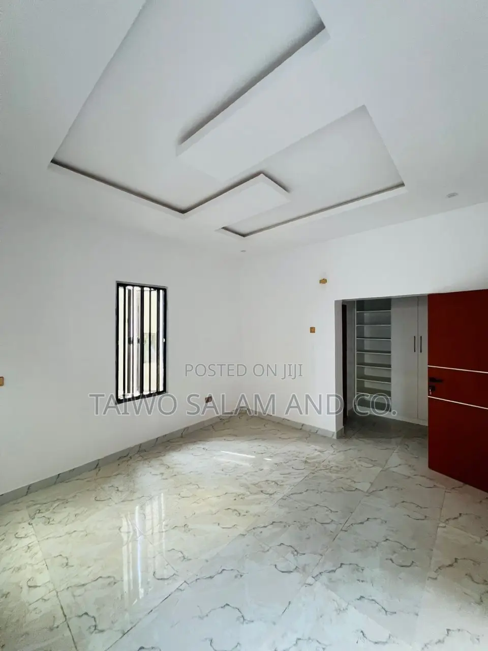 4bdrm Duplex in Akobo for sale