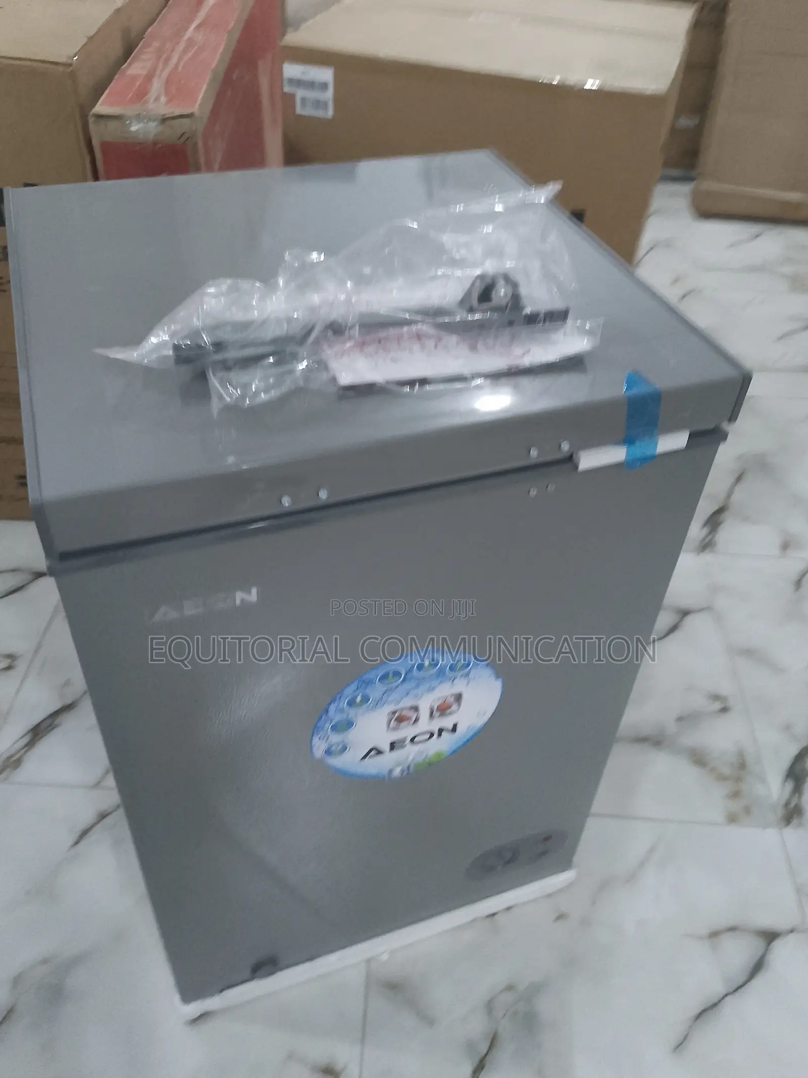 Aeon 100l Fast Freeze Chest Freezer (Xf-102) Silver