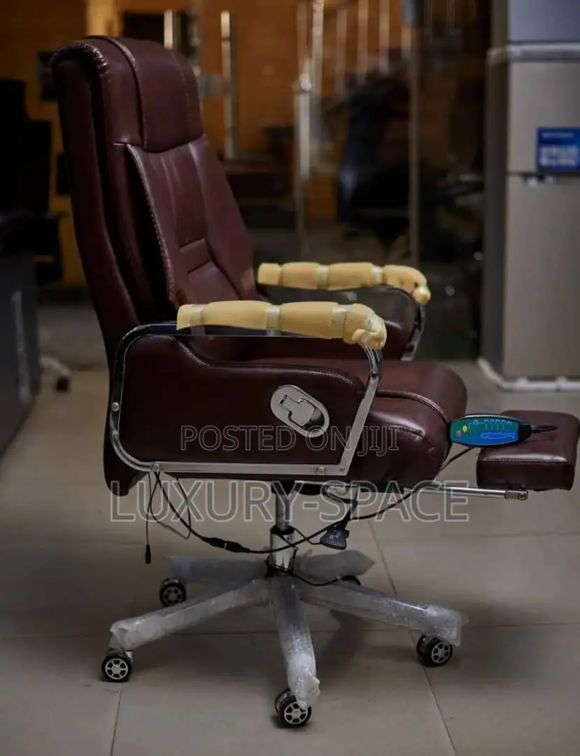 Executive Massage Director Office Chair With Footrest
