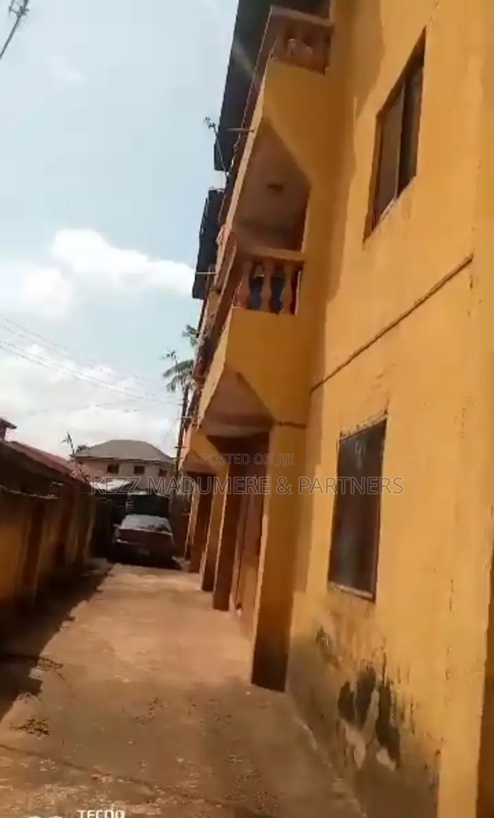 6bdrm Block of Flats in Abakpa Nike , Enugu for sale