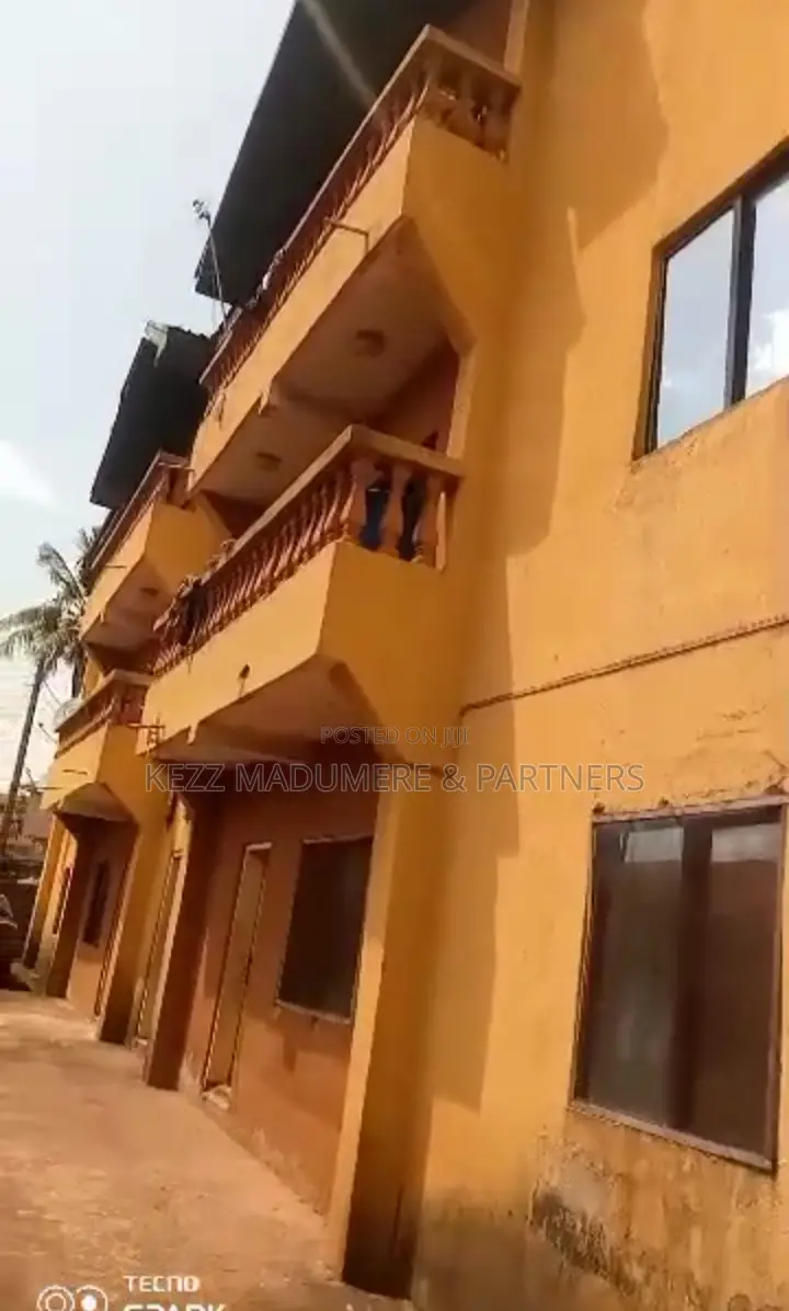 6bdrm Block of Flats in Abakpa Nike , Enugu for sale