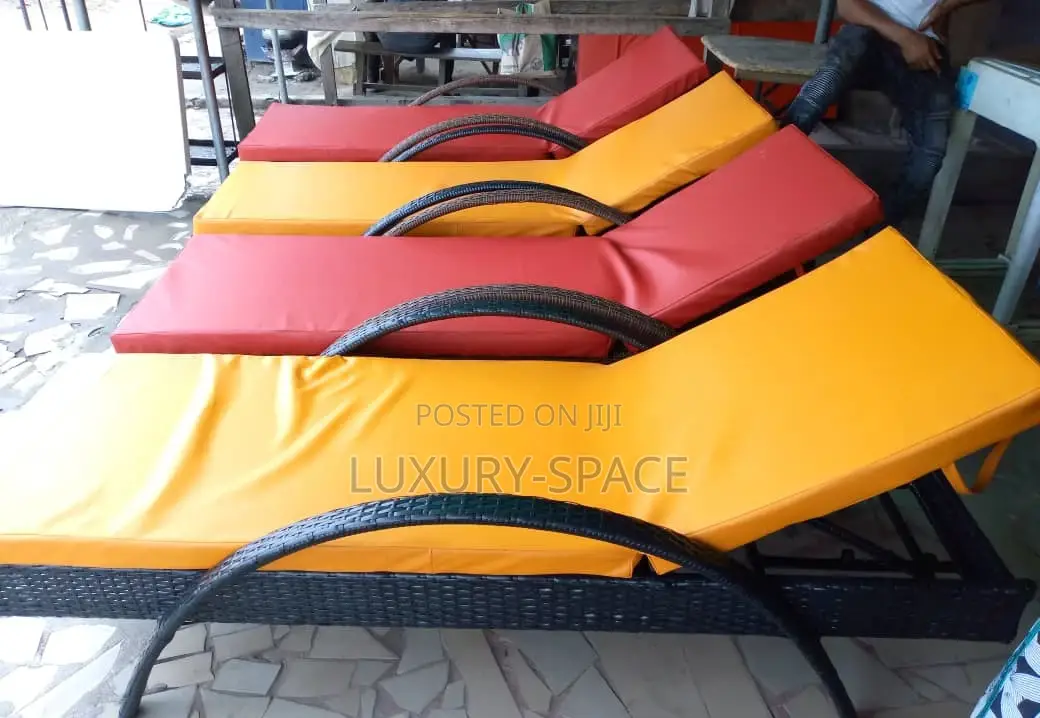 Quality Outdoor Ratan Swimming Bed