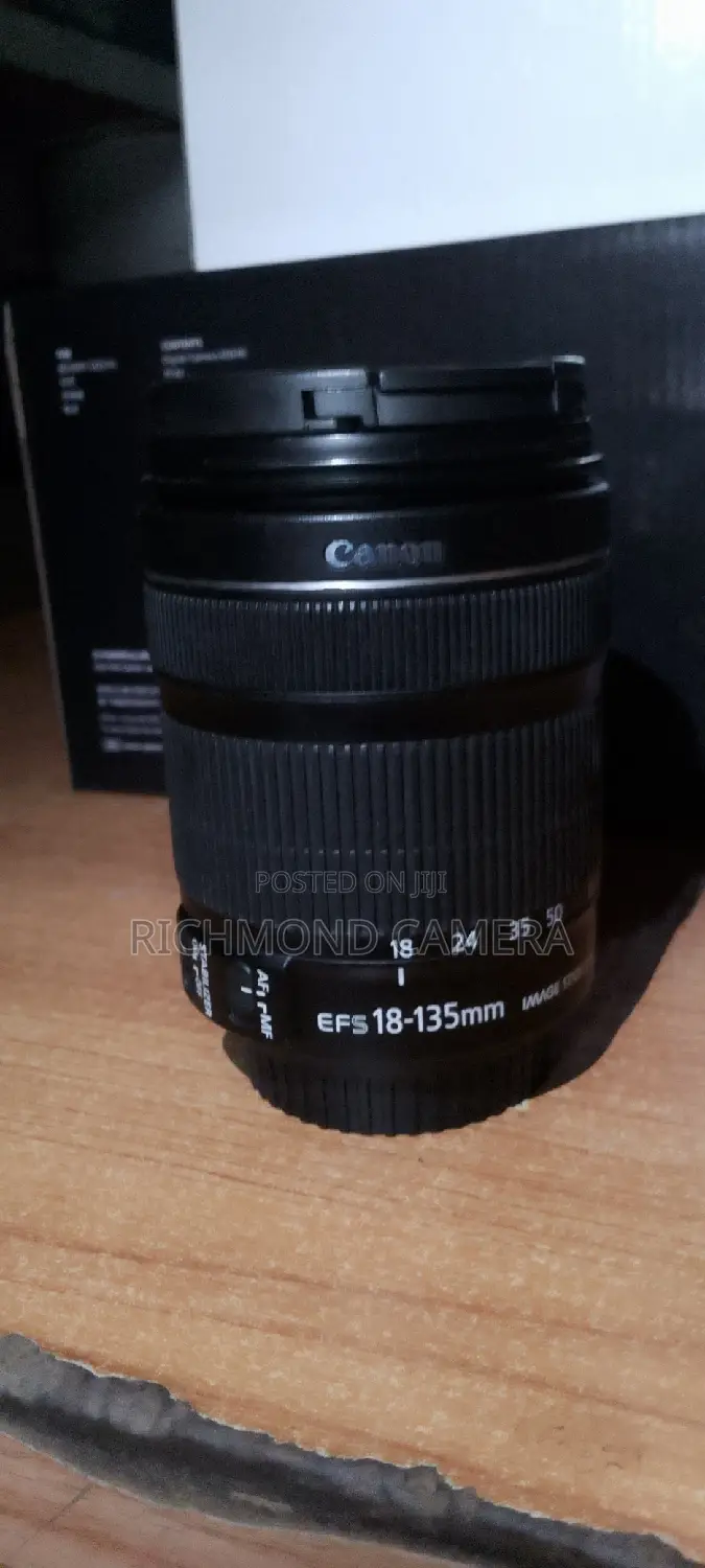 Canon EFS 18-135mm STM