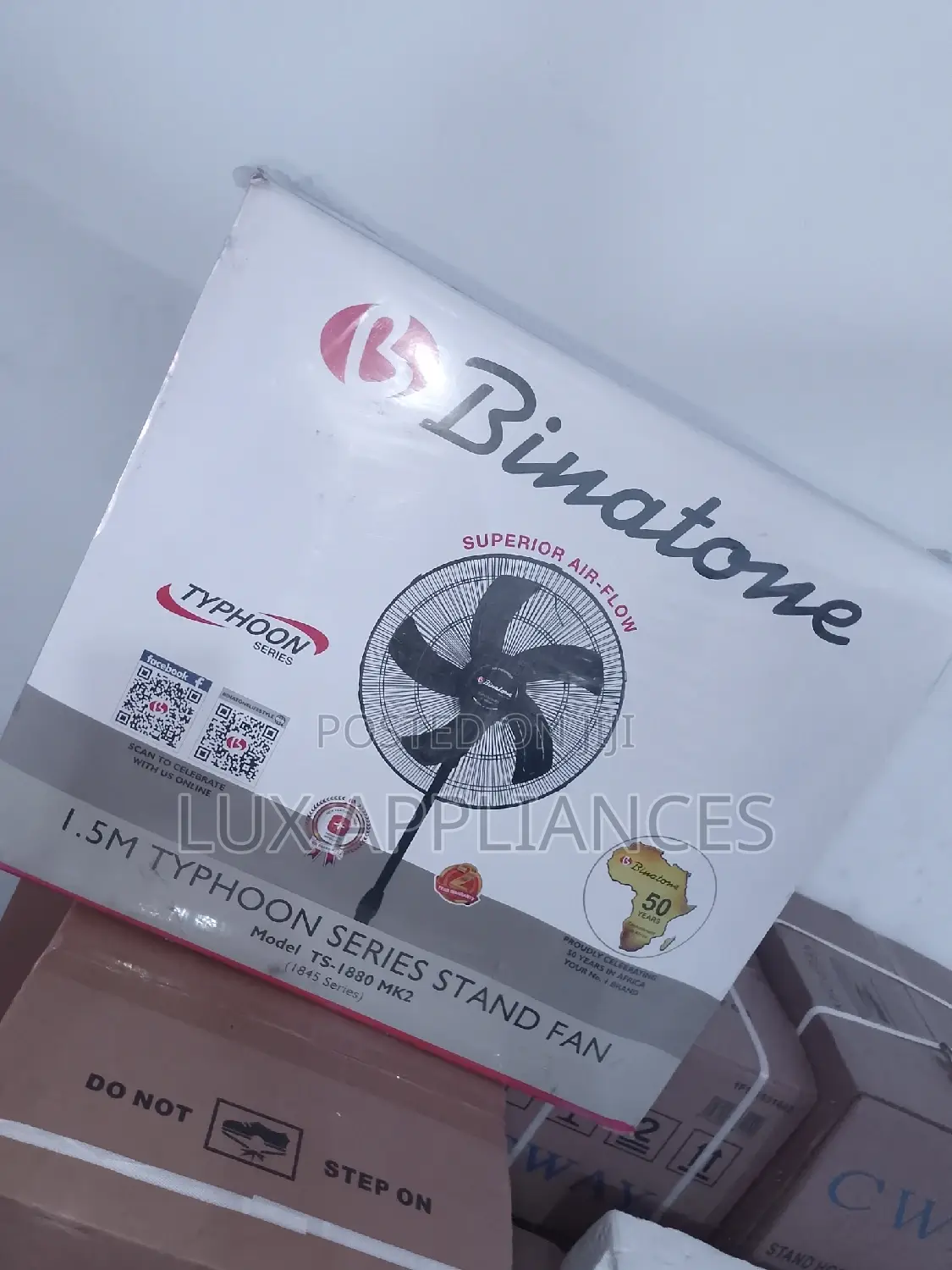 New Easy to Maintain Binatone 18inch Nonrechargeable Fan